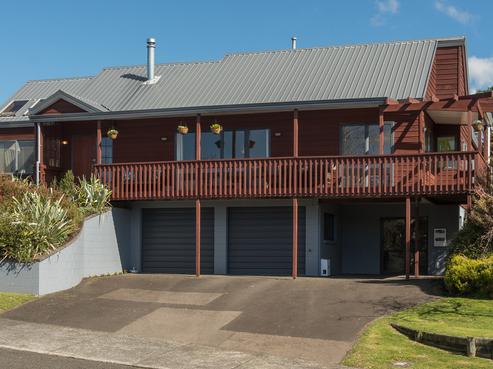 7 Mark Place, Lynmore