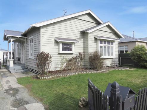101 Robertson Street, Richmond