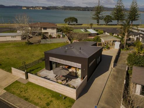 4 Centennial Drive, Whitianga