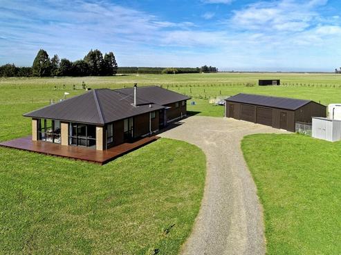 750 Ridgens Road, Darfield