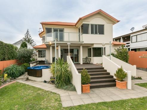 37A The Esplanade, Westshore