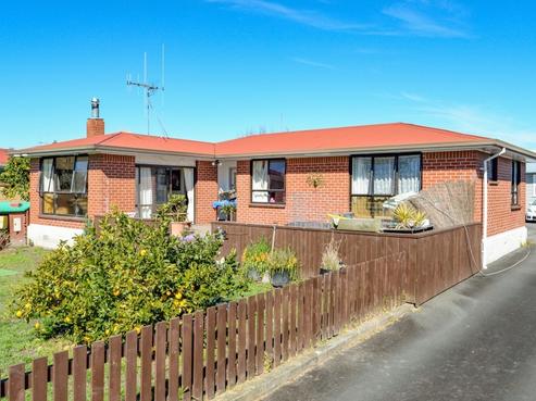5 Richan Street, Glenview