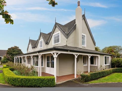 18A Lewis Road, Lynmore