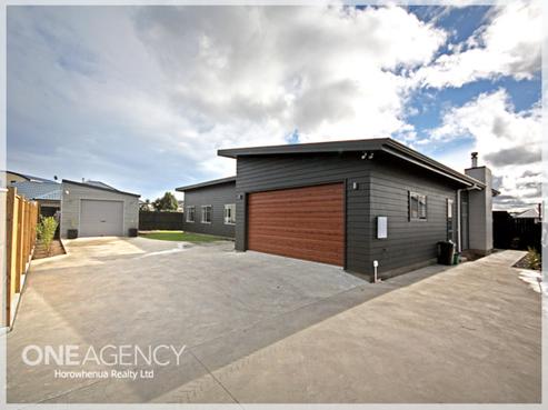 13 Forbes Road, Foxton Beach