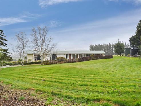 127 Mound Road, Amberley