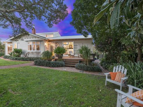 45 Verbena Road, Birkdale