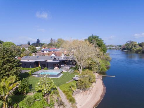 21 Opoia Road, Hamilton East