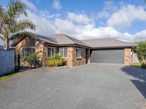 70 Hillcrest Road, Raumati Beach