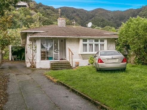 81 Muritai Road, Eastbourne