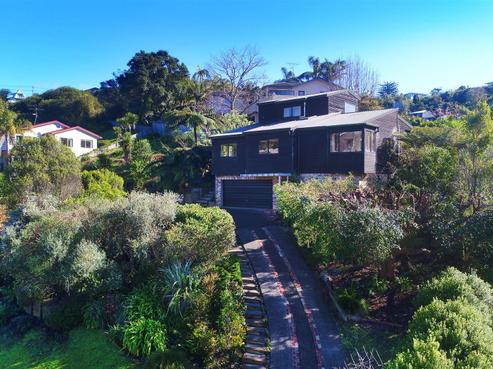 19 Penguin Drive, Murrays Bay