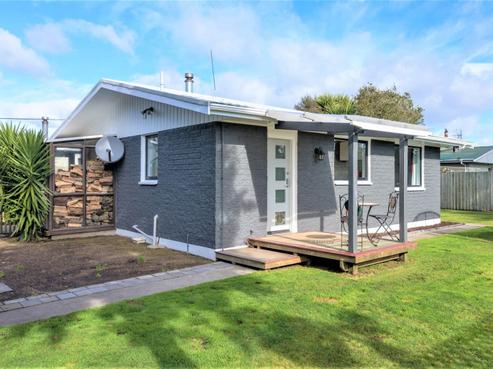 8B Wyndham Road, Hannahs Bay