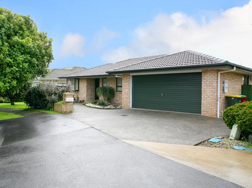 13 Anton Place, Takanini