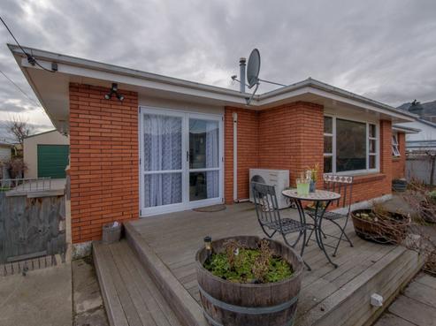 15 Orient Street, Cromwell