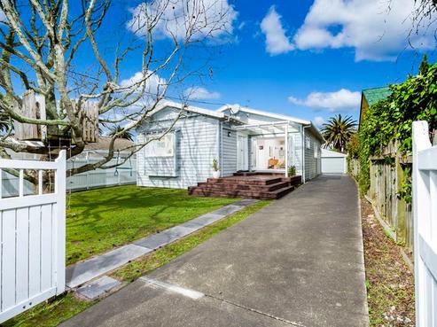 69 Bayswater Avenue, Bayswater