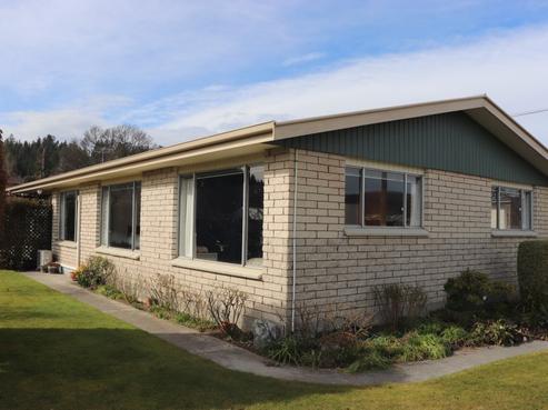 61 Dunstan Road, Alexandra