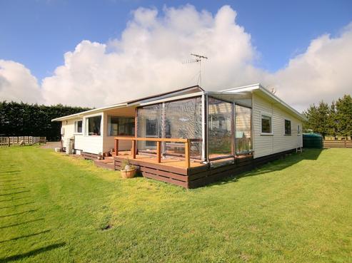 154 Motuiti Road, Foxton
