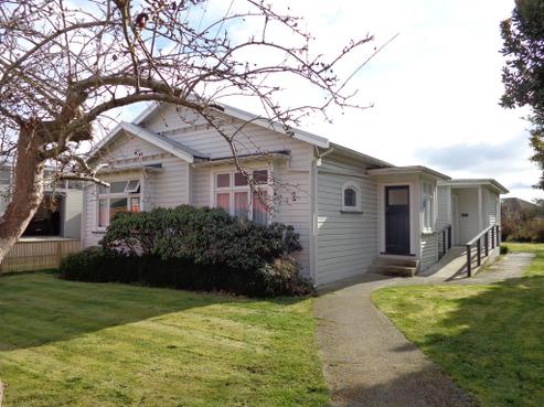 28 Charlotte Street, Balclutha