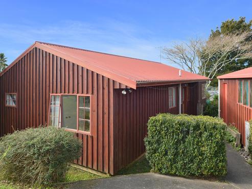 15 Gillingham Road, Kamo