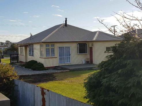 5 Collins Street, Blaketown