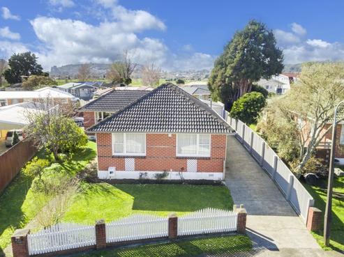 10 Snell Grove, Clouston Park