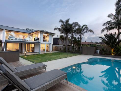 12 Red Bluff Rise, Campbells Bay
