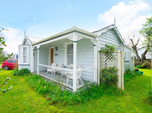 85 Cook Street, Hamilton East