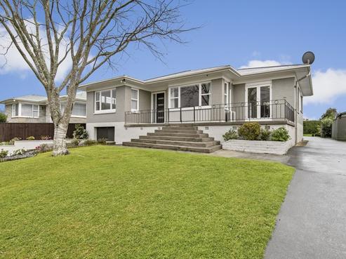 6 Crisp Avenue, Pukekohe