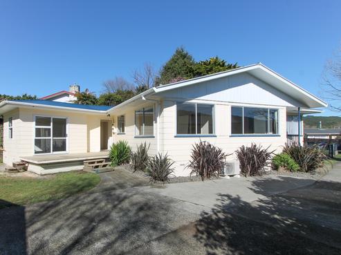 8 Phoebe Place, Sunnybrook