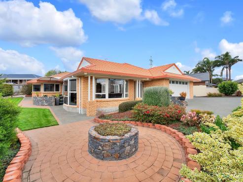 9 Graham Tagg Close, Pahurehure