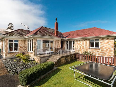 11 East Street, Pukekohe