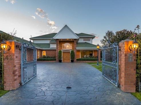 42 Regents Park Drive, Casebrook