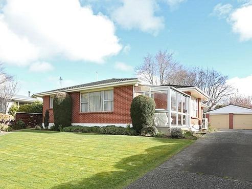 30 Montrose Street, Gladstone