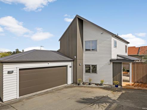 2/9 Peet Avenue, Royal Oak