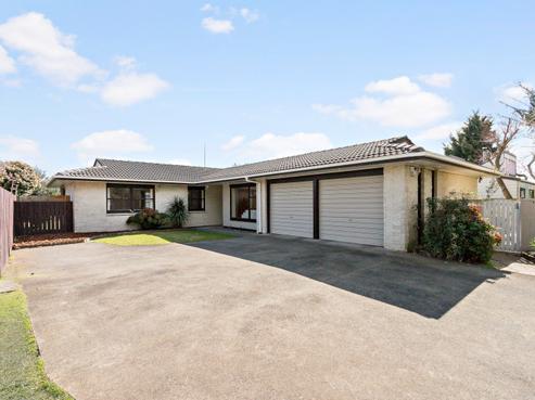 25 Beaumaris Way, Conifer Grove