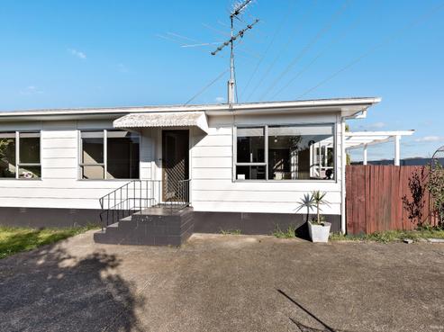 2/33 Kindergarten Drive, Conifer Grove