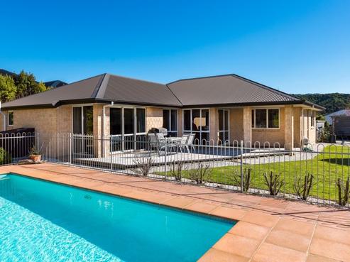 25 Weka Place, Picton