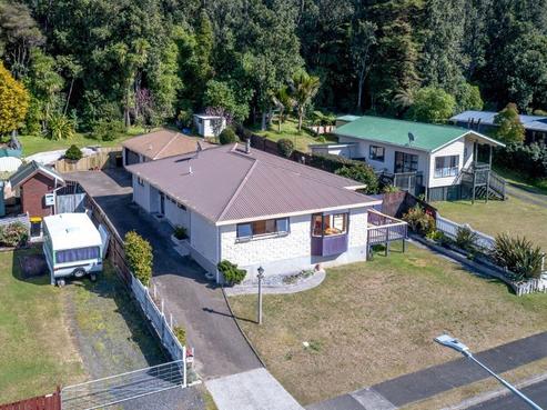 119 Park Avenue, Whangamata
