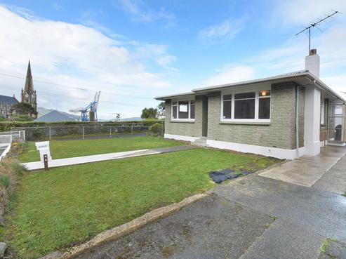 15 Ajax Road, Port Chalmers