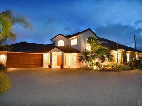 28 English Oak Drive, Schnapper Rock