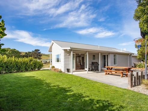 6 Forest View Road, Little River