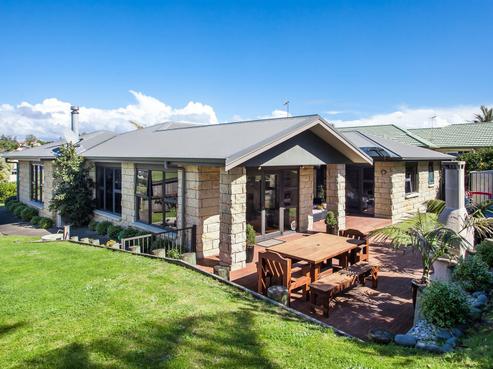 14 Fishermans Drive, Coastlands