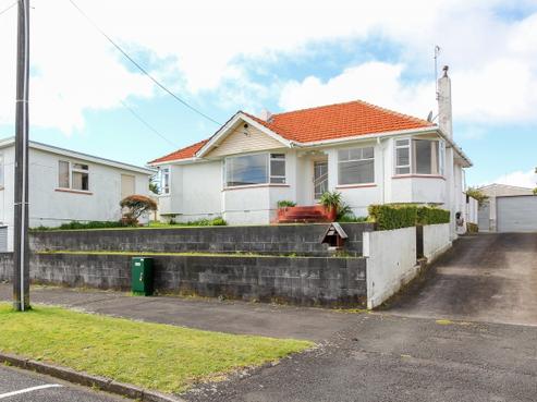 11 Chilman Street, Strandon