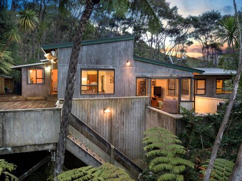 36 Opanuku Road, Henderson Valley