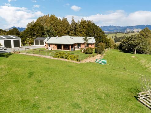 292 Snooks Road, Maungatapere