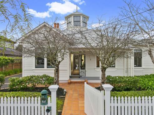11 Clarence Road, Northcote Point