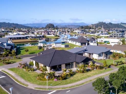 2 Mermaid Place, Whitianga