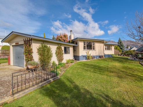 64 Totara Terrace, Wanaka