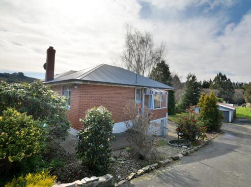 12 Flower Street, Fairfield