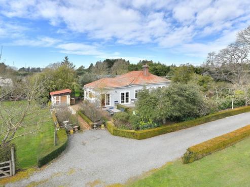 674 South Eyre Road, Swannanoa