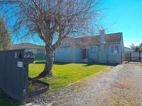 8 Hinton Road, Taradale